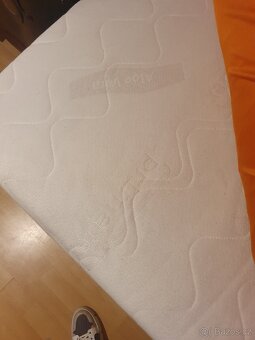 Postel IKEA Hennes - 3