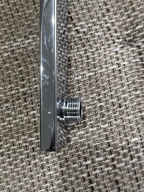 chromové sprchové rameno 40 cm - 3