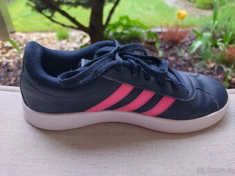 Tenisky adidas - 3