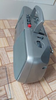 Rádio kazetak SONY - 3