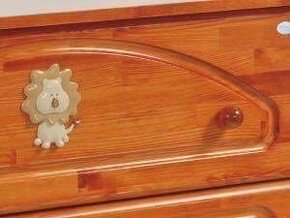 Masivní dřevěný nábytek borovice - pokojíček Lion . - 3