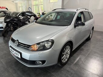 Volkswagen Golf 6 1,6 TDI MATCH VÝHŘEV ČIDLA - 3
