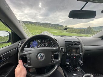 Prodám touareg 3.0 165kw rok:2006 stk 3/27 - 3