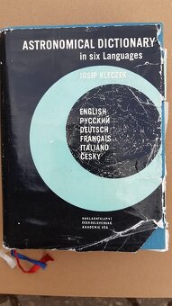 Astronomical dictionary in six languages - Kleczek, Josip - 3