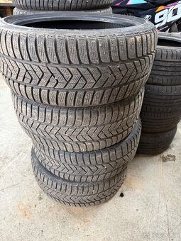Prodám pirelli sottozero 3 225/40 r18 - 3