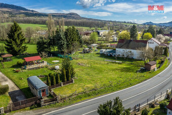 Prodej pozemku k bydlení, 913 m², Libouchec - 3