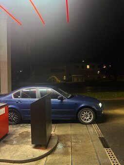 BMW E46 320i - 3