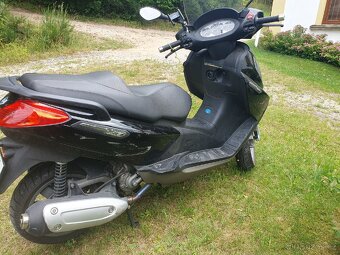 Prodám Piagiio 250 i - 3