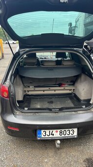 Prodám osobní automobil Fiat Croma - 3