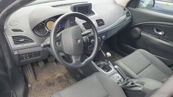 Renault megane III 1.6 LPG r.2010 - 3