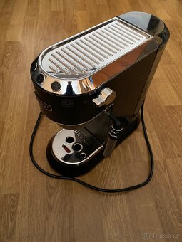 Pákový kávovar DeLonghi - 3