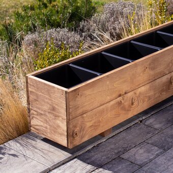 Dřevěné truhlíky na terasu - ořech - 3