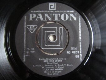 EP Blue Effect - Sen není věčný - 3