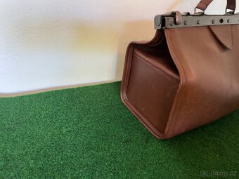 Starožitná lekárska taška - 3