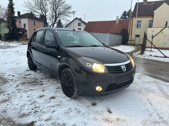 Dacia Sandero - 3