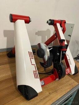 Cyklotrenažér Elite - 3