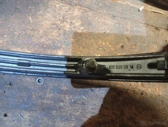 Vodící lišta rozvodového řetězu Sprinter 312, 212, 412 - 3