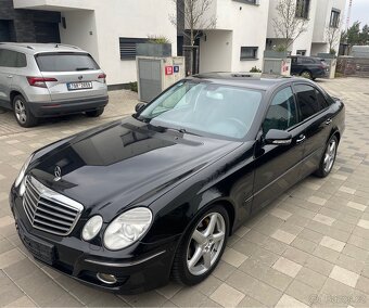 Mercedes-Benz E280 CDI (W211) 4MATIC (Avantgardě) - 3