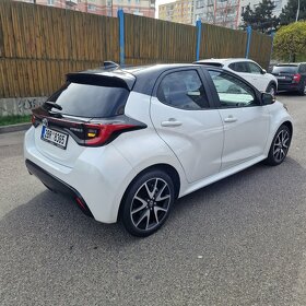 Toyota Yaris 2021 hsd - 3