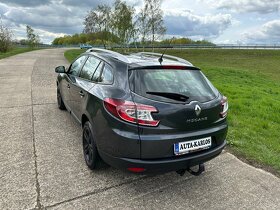 Renault Megane 1,6i 74KW TAŽNÉ ZAŘÍZENÍ,TOP STAV - 3