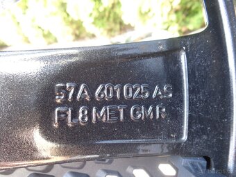 Skoda Karoq Seat VW original R18 lita kola 5x112 - 3