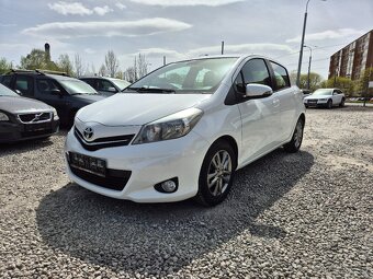 Toyota Yaris 1.4D,66KW,KLIMA,NAVI,SERVIS TOYOTA,BEZ KOROZE - 3