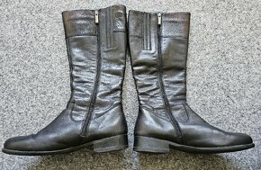 Kozačky Lasocki vel.39,Polokozačky Gabor 5 1/2,Derma pero - 3