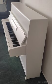 prodám bílé pianino Rosler - 3