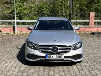 Mercedes E 220d T 9G-Tronic, Command, kamera, DPH - 3