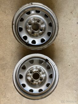 Felicia disky 2x + 1x pneu na disku 165/70/R13 - 3