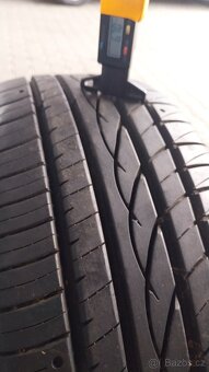 Prodám 2 x letní pneu Falken 205/60/14 - 3