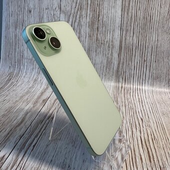 iPhone 15 128GB, zelený (12 měsíců záruka) - 3
