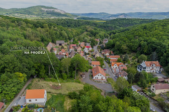 Prodej stavebního pozemku 800 m², obec Oparno, okres Litoměř - 3