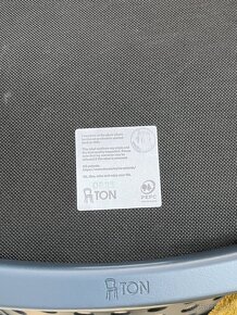 Nové křeslo / židle TON 822 - 3