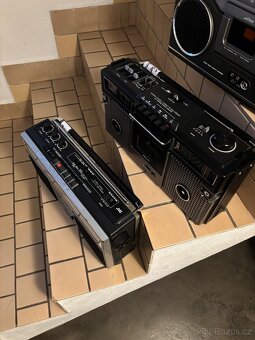 JVC. AIWA .JVC - 3
