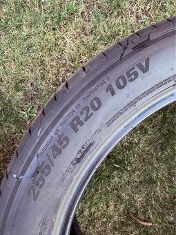 Letní pneumatiky Kumho Ecsta 255/45 R20 105V - 3