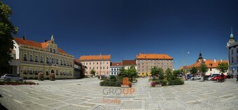 Pronájem obchodního prostoru 308 m2, ulice nám. E. Beneše, M - 3