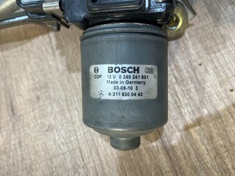 //Mechanismus stěračů Mercedes W164-W251// - 3