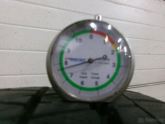 225/60 R16C FALKEN (7-7,5mm) č.14759/d3 - 3