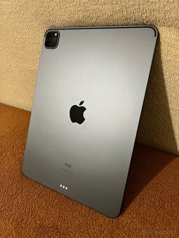 iPad Pro 11" M1 128 GB WiFi + Apple Pencil + Magic Keyboard - 3