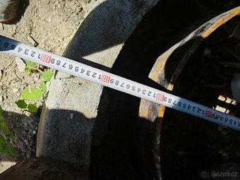 Betonová skruž 100x30 cm (na studnu/šachtu) - 3