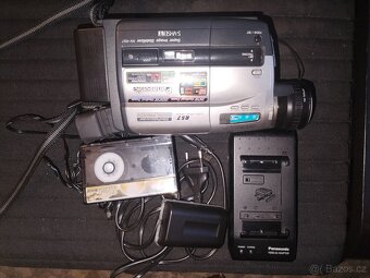 Panasonic S-VHS-C videokamera RS7 - 3