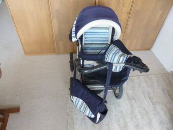 Univezsální dětský kočárek s příslušenstvím - 3