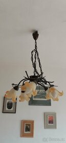 Lustry a nástěnná světla - 3