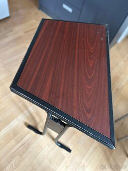 Prodám 15 kancelářských stolů / stolů do učebny - 3