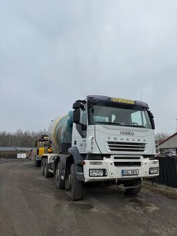 Autodomíchávač IVECO TRAKKER 9m3 - sleva- - 3
