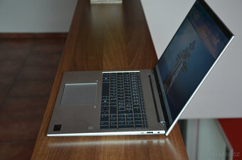 HP EliteBook 860 G11 i5/16GB/SSD 512GB/Záruka - 3