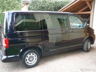 VW MULTIVAN T5 2.0 TDI 103KW 7MÍST NAVI KLIMA OPCPARK TAŽNÉ - 3