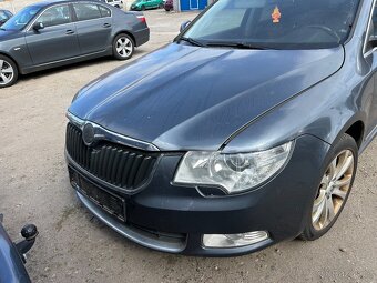 Škoda Superb 3.6 náhradní díly - 3
