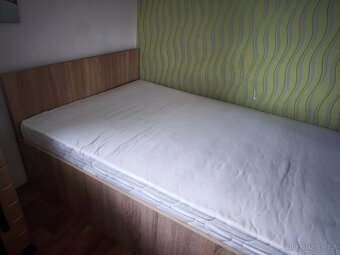 Postel 120 x 200 cm. S matrací - 3